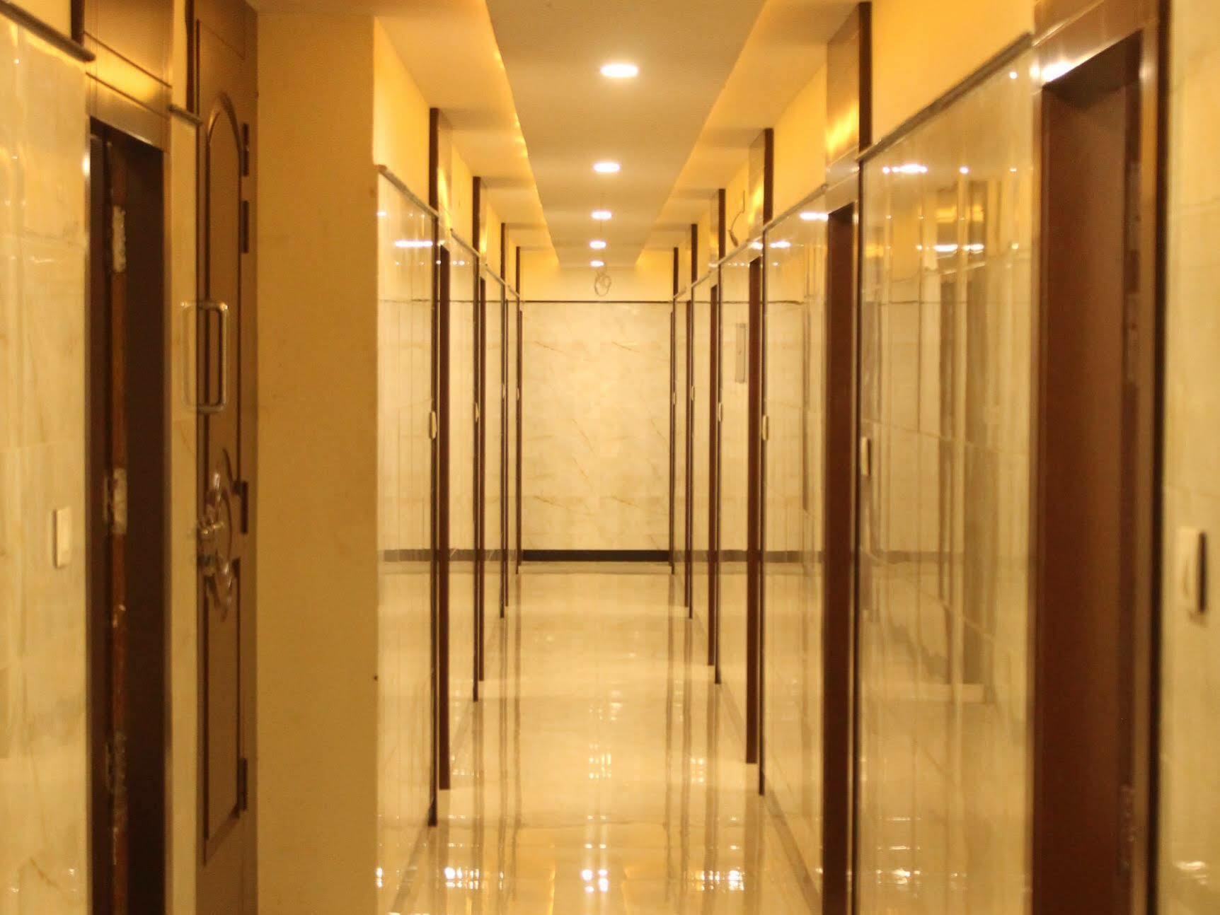 Hotel O Vb Grand Visakhapatnam Exterior photo