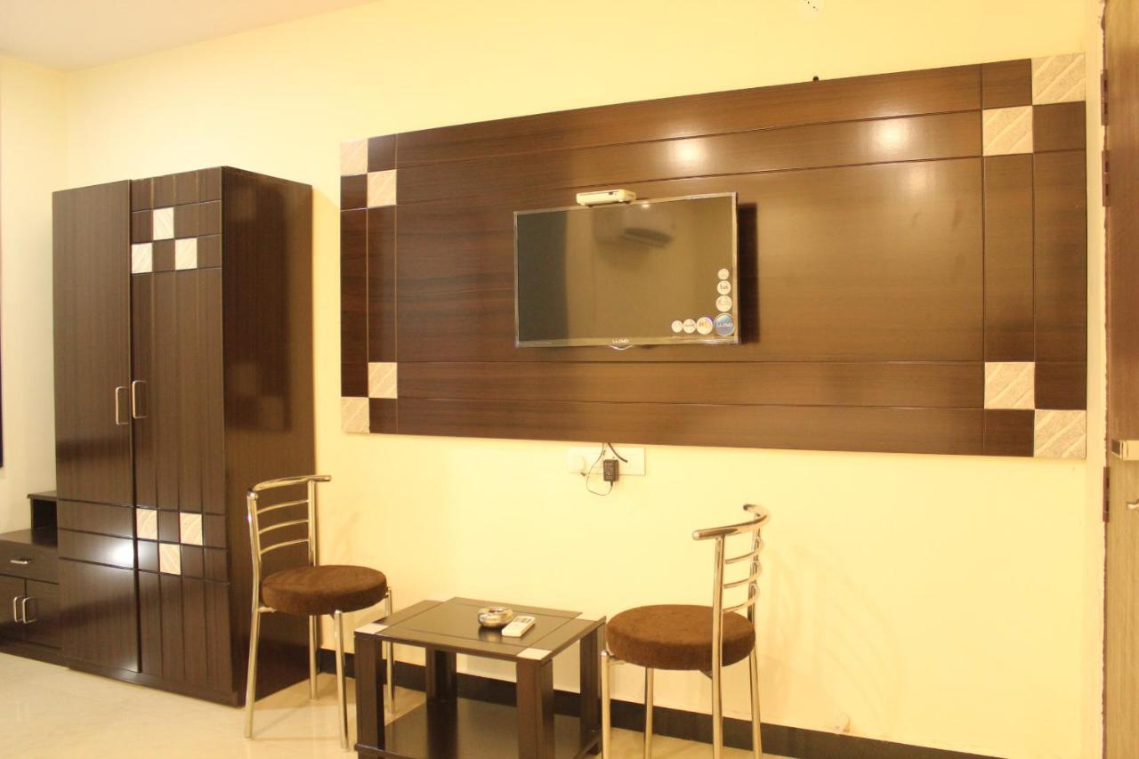 Hotel O Vb Grand Visakhapatnam Exterior photo